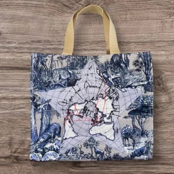 DIOR AROUND THE WORLD TOTE NIP - Picture 1 of 3